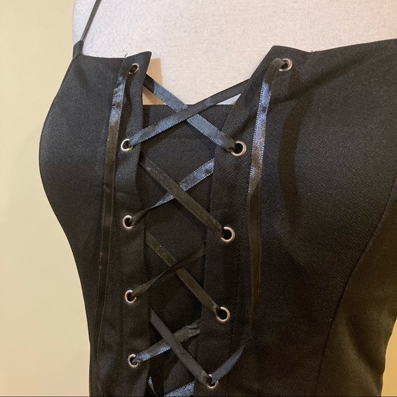 Lace Up Corset Style Bodice Stretchy Side Zip Adjustable Straps Skater Dress - Picture 9 of 12